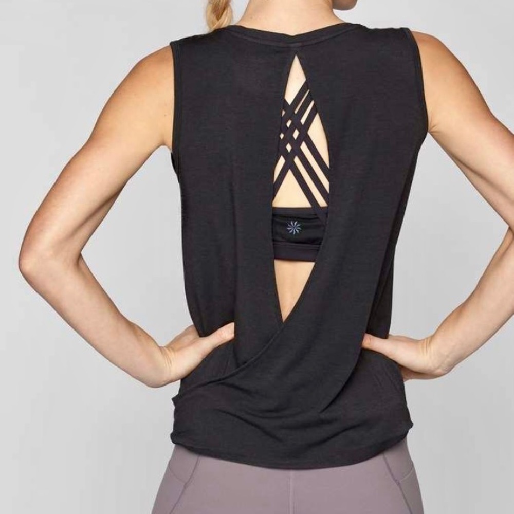 Athleta essence open back tank M black